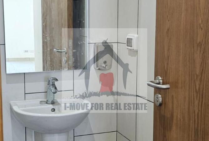 53726121 - صورة العقار 3