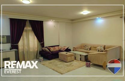 شقة - 2 غرف نوم - 2 حمامات للايجار في المنطقة السياحية الرابعة - المنطقة السياحية - الحي المتميز - مدينة 6 أكتوبر - الجيزة