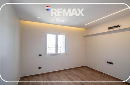 شقة - 3 - 2 للايجار في جرين 5 - كمبوندات 6 أكتوبر - مدينة 6 أكتوبر - الجيزة شقة - 3 - 2 للايجار في جرين 5 - كمبوندات 6 أكتوبر - مدينة 6 أكتوبر - الجيزة