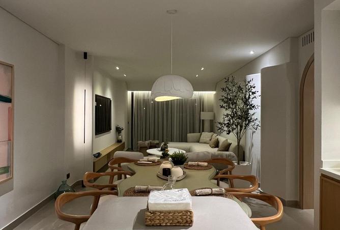 98002392 - Property Image 2