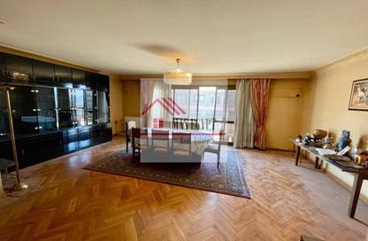 Apartment - 4 - 4 for sale in Abdel Moneim Riad St. - Mohandessin - Giza