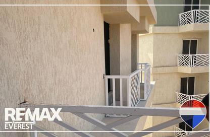 Apartment - 3 Bedrooms - 3 Bathrooms for sale in Green 5 - 6 October Compounds - 6 October City - Giza