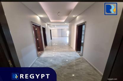 Office Space - Studio - 2 Bathrooms for rent in El Banafseg Apartment Buildings - El Banafseg - New Cairo City - Cairo