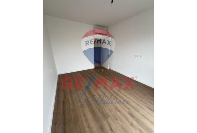 83679903 - Property Image 3