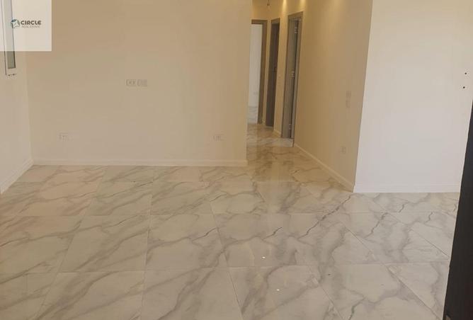 81040552 - Property Image 3