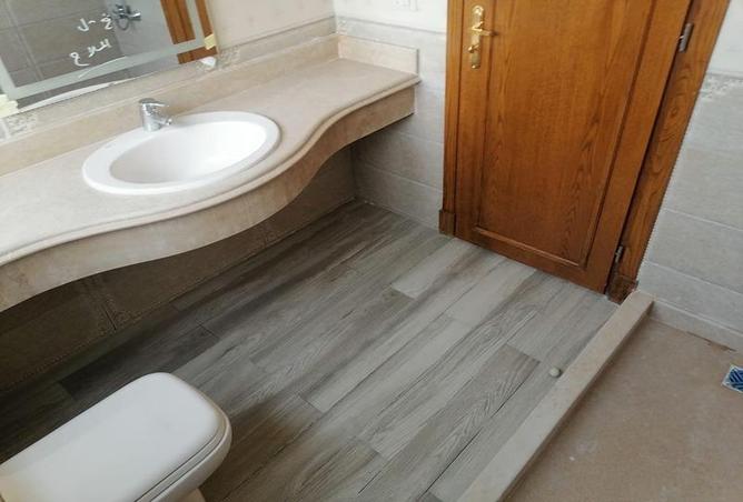 63645971 - Property Image 2