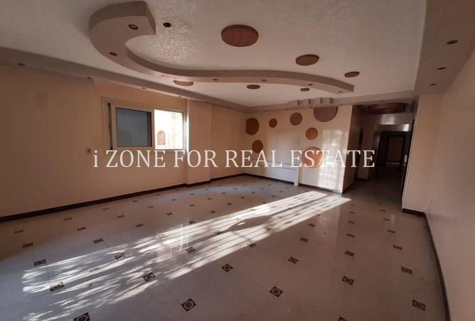 8592924 - Property Image 2