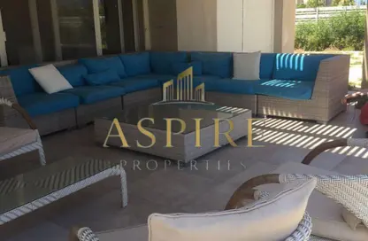 فيلا - 5 غرف نوم - 7 حمامات للبيع في هاسييندا باي - سيدي عبد الرحمن - الساحل الشمالي