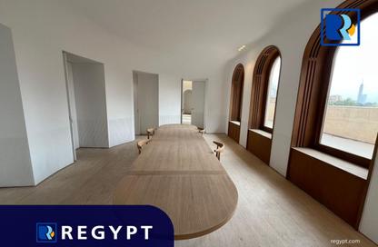 مساحات مكتبية - استوديو - 6 حمامات للايجار في شارع بهاء الدين قراقوش - الزمالك - القاهرة