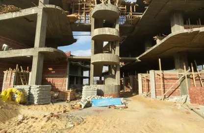 Shop - Studio - 2 Bathrooms for sale in Zoom Plaza - Area A - Ganoob El Acadimia - New Cairo City - Cairo