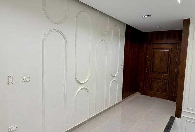 102625188 - Property Image 3