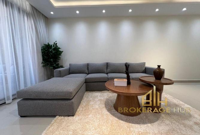 82098083 - Property Image 3