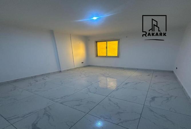 65666323 - صورة العقار 3