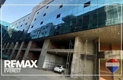 عيادة - استوديو للبيع في مول وان أو وان - الشيخ زايد - الجيزة