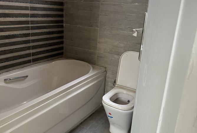 92418060 - Property Main Image