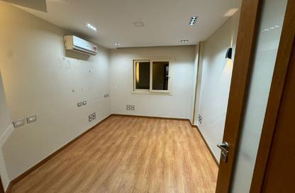 Duplex - 4 Bedrooms - 2 Bathrooms for sale in Area G - Ganoob El Acadimia - New Cairo City - Cairo