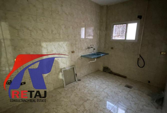 72721247 - Property Image 3