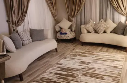 Apartment - 3 Bedrooms - 2 Bathrooms for sale in B1 - Madinaty - Cairo