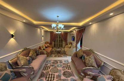 Apartment - 3 Bedrooms - 1 Bathroom for rent in Gardenia City Compound Nasr City - Zahraa Madinat Nasr - Nasr City - Cairo