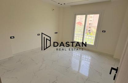 Apartment - 2 Bedrooms - 1 Bathroom for sale in B7 - Madinaty - Cairo