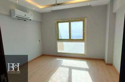 Apartment - 3 Bedrooms - 2 Bathrooms for sale in Mountain View iCity - 5th Settlement Compounds - The 5th Settlement - New Cairo City - Cairo