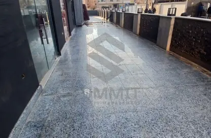 محل تجاري - استوديو للايجار في اكس مول - البنفسج - مدينة القاهرة الجديدة - القاهرة