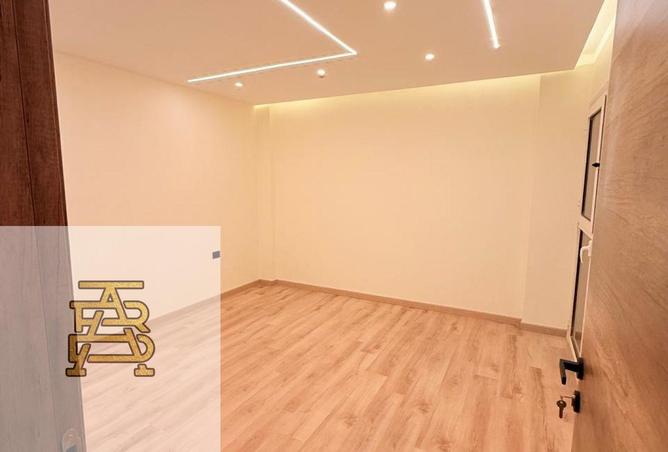 8566230 - Property Image 2