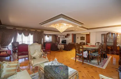 Apartment - 3 Bedrooms - 2 Bathrooms for rent in Istanbul - Salah Mostafa - El Soltan Hussein St. - Raml Station - Hay Wasat - Alexandria