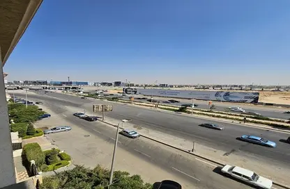 فيلا - استوديو - 3 حمامات للايجار في حى جنوب الاكايمية - مدينة القاهرة الجديدة - القاهرة