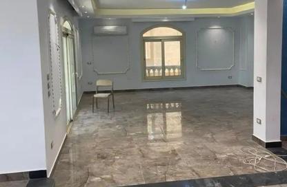 Apartment - 4 Bedrooms - 3 Bathrooms for rent in Al Narges 2 - Al Narges - New Cairo City - Cairo