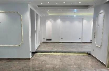 Apartment - 4 Bedrooms - 3 Bathrooms for rent in Al Narges 2 - Al Narges - New Cairo City - Cairo