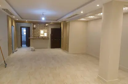 Apartment - 3 Bedrooms - 2 Bathrooms for sale in El Banafseg 5 - El Banafseg - New Cairo City - Cairo