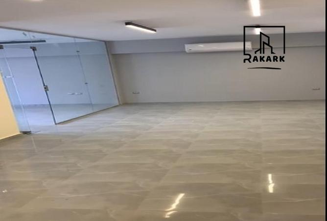 66704199 - صورة العقار 2