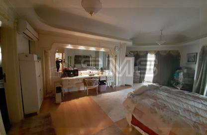 Villa - 6 - 4 for sale in Al Shouyfat - 5th Settlement Compounds - The 5th Settlement - New Cairo City - Cairo