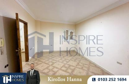 Apartment - 2 Bedrooms - 1 Bathroom for rent in 3rd District - Sheikh Zayed City - Giza