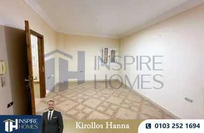 Apartment - 2 Bedrooms - 1 Bathroom for rent in 3rd District - Sheikh Zayed City - Giza