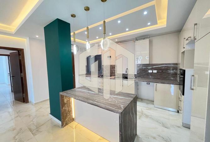 8512923 - Property Image 3