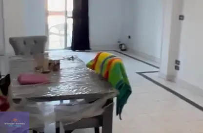 شقة - 3 غرف نوم - 1 حمام للبيع في شارع القنال - المعادي - حي المعادي - القاهرة