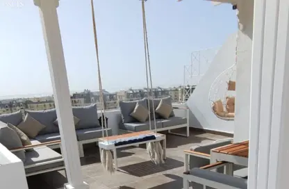 Penthouse - 2 Bedrooms - 2 Bathrooms for sale in Mountain View Hyde Park - 5th Settlement Compounds - The 5th Settlement - New Cairo City - Cairo