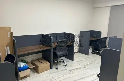 مساحات مكتبية - 3 غرف نوم - 2 حمامات للايجار في شارع الشباب - الشيخ زايد - الجيزة