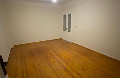 Apartment - 3 Bedrooms - 2 Bathrooms for rent in Mohamed Al Masry St. - Laurent - Hay Sharq - Alexandria