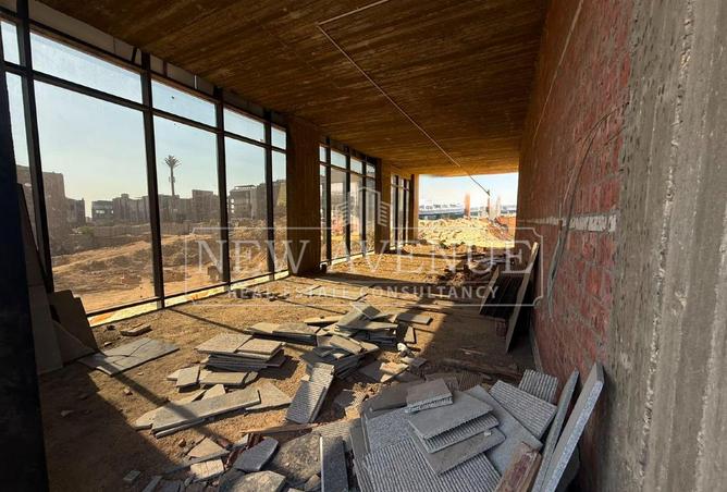 98815221 - Property Image 3