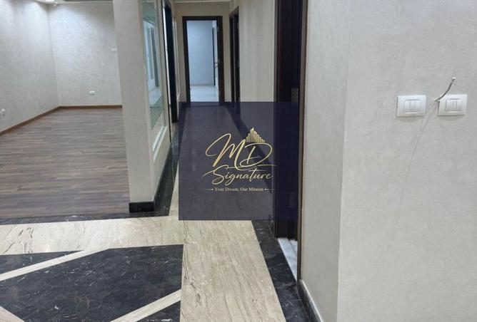 67737874 - صورة العقار 2