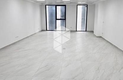 Office Space - Studio - 2 for rent in Hyde Park Business District Mall - South Teseen St. - The 5th Settlement - New Cairo City - Cairo