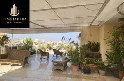Roof - 2 Bedrooms - 1 Bathroom for rent in Degla Square - Degla - Hay El Maadi - Cairo