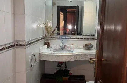 شقة - 3 غرف نوم - 3 حمامات للبيع في شارع وادي النيل - المهندسين - الجيزة