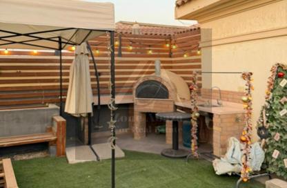 Apartment - 2 Bedrooms - 1 Bathroom for rent in Stone Residence - 5th Settlement Compounds - The 5th Settlement - New Cairo City - Cairo