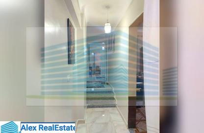 Apartment - 2 Bedrooms - 2 Bathrooms for rent in Al Kornish Square - Sporting - Hay Sharq - Alexandria