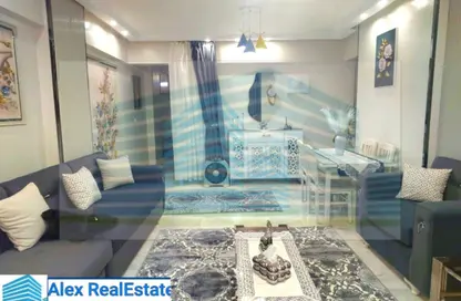 Apartment - 2 Bedrooms - 2 Bathrooms for rent in Al Kornish Square - Sporting - Hay Sharq - Alexandria