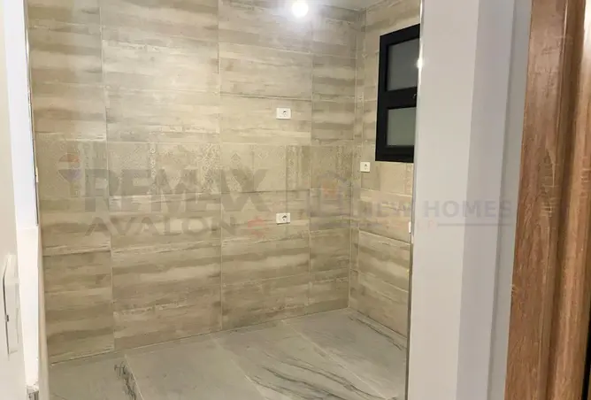 84779805 - Property Image 3